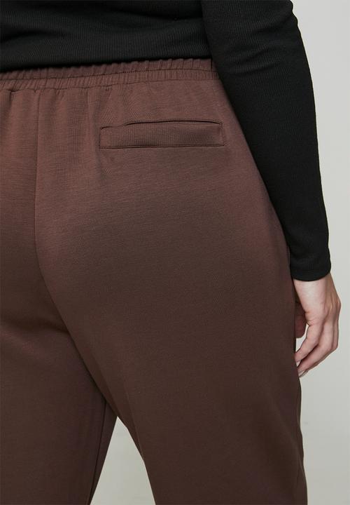 Me&B - Plus Tapered Leg Jogger - Choc