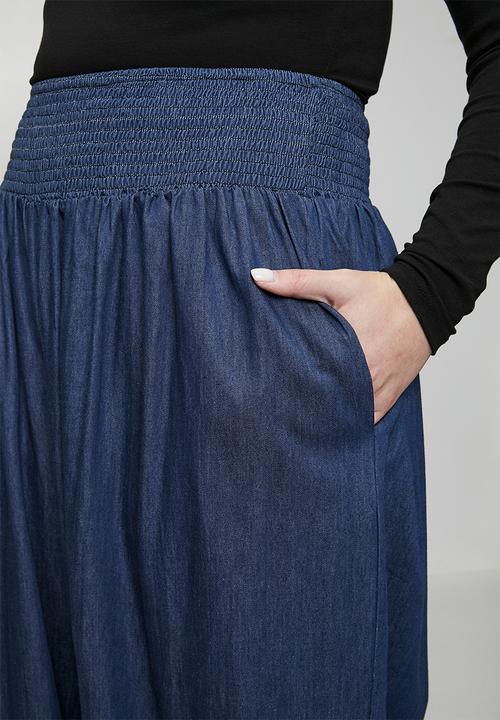 Me&B - Plus Balloon Drawstring Denim Pants - Blue