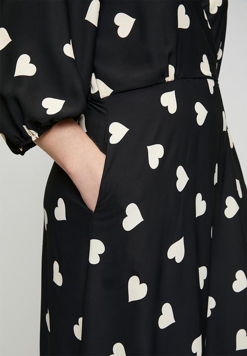 Me&B - Plus Heart Wrap Dress - Black/White