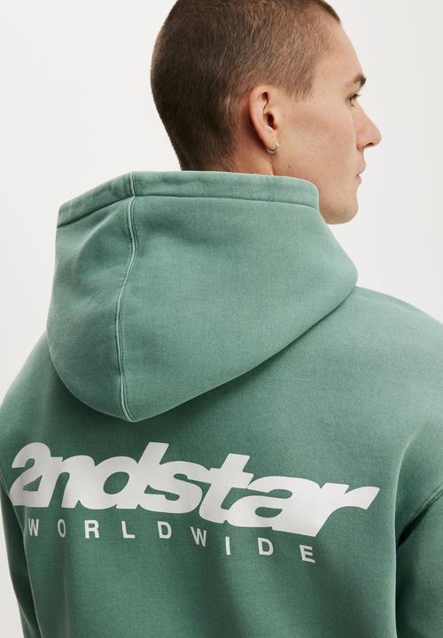 Cotton On - Box Fit Graphic Hoodie - Dark Forest / 2Nd Star