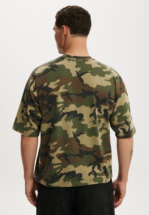 Cotton On - Cropped Fit T-Shirt - Camo Wash