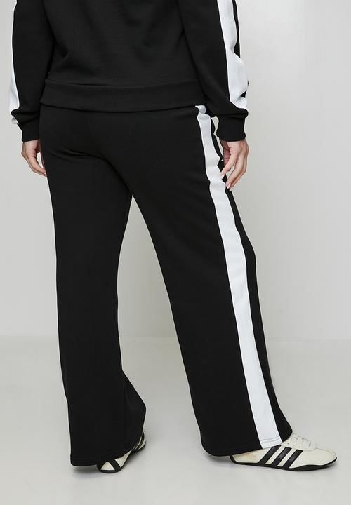 FILA - Plus Perry Sweatpants - Black/White