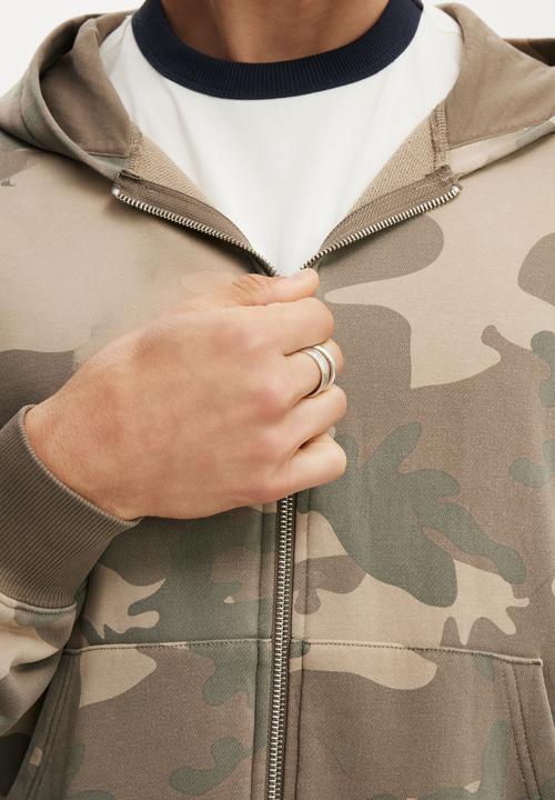 Cotton On - Zip Up Hoodie - Jungle Camo Wash