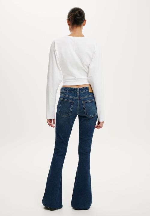 Cotton On - Mid Rise Bootcut Jean - Solace Blue