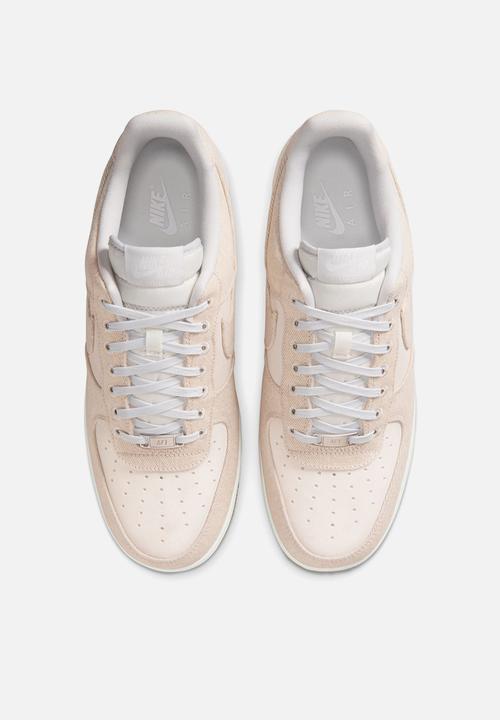 Nike - Nike Air Force 1 '07 LV8 Denim