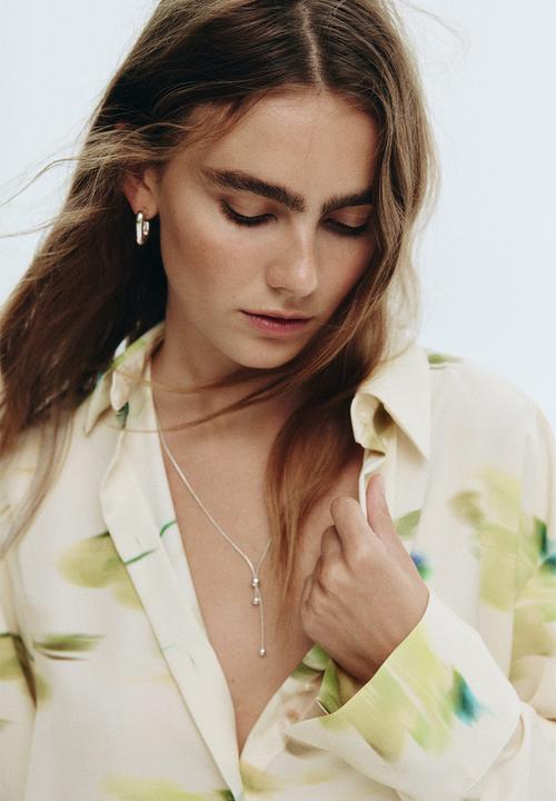 H&M - Loose-fit shirt - cream/patterned
