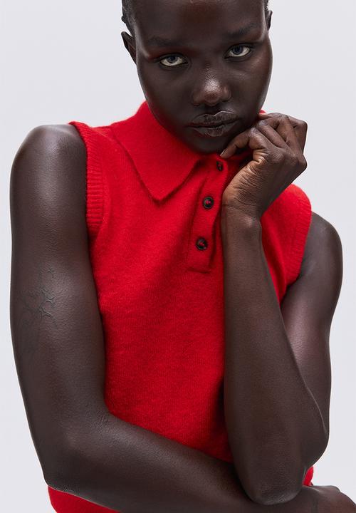 H&M - Collared sweater vest - red