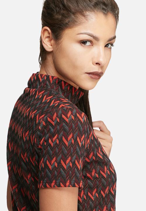 Glamorous - Chevron printed top
