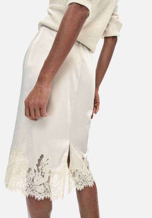 H&M - Lace-trimmed midi skirt - cream