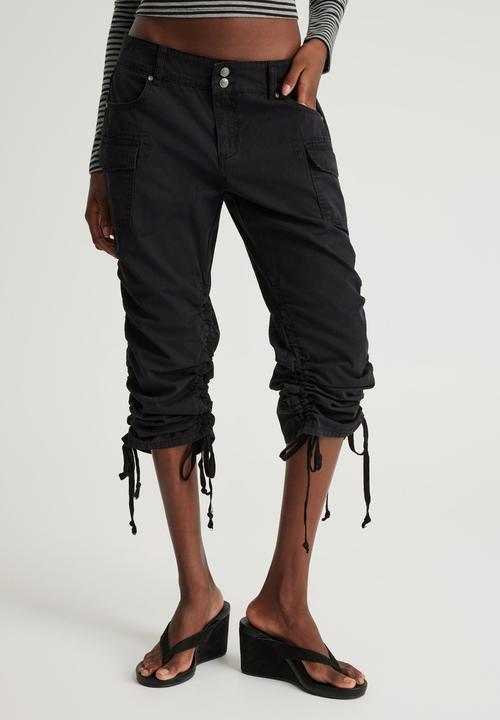 Factorie - Gwen 3/4 Pants - Night Ops Black