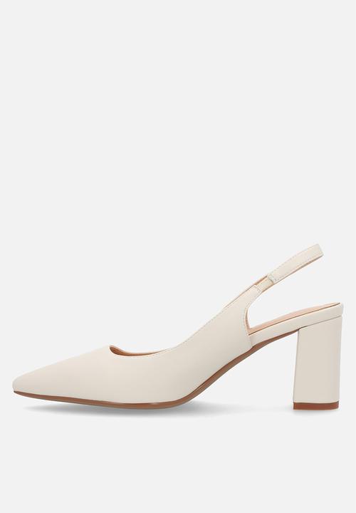 Nine West - Hampton square heel - beige
