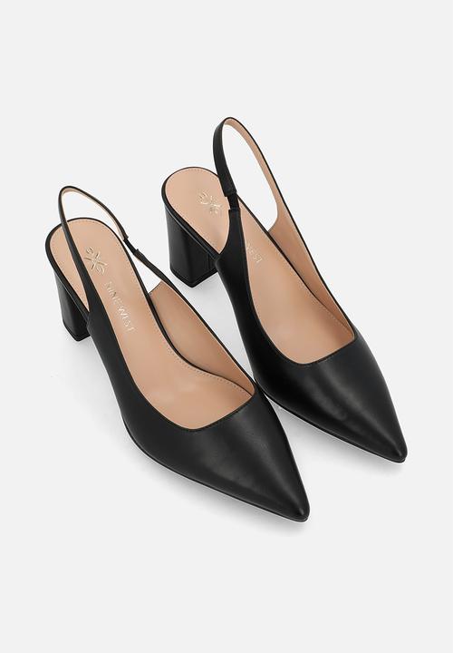 Nine West - Hampton square heel - black