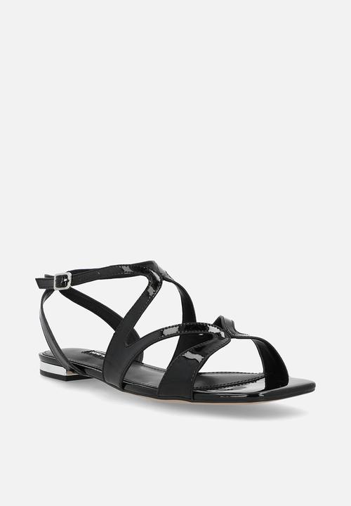 Nine West - Etrin ankle strap sandal - black
