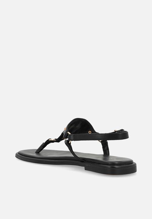Nine West - Ophan t-bar sandal - black