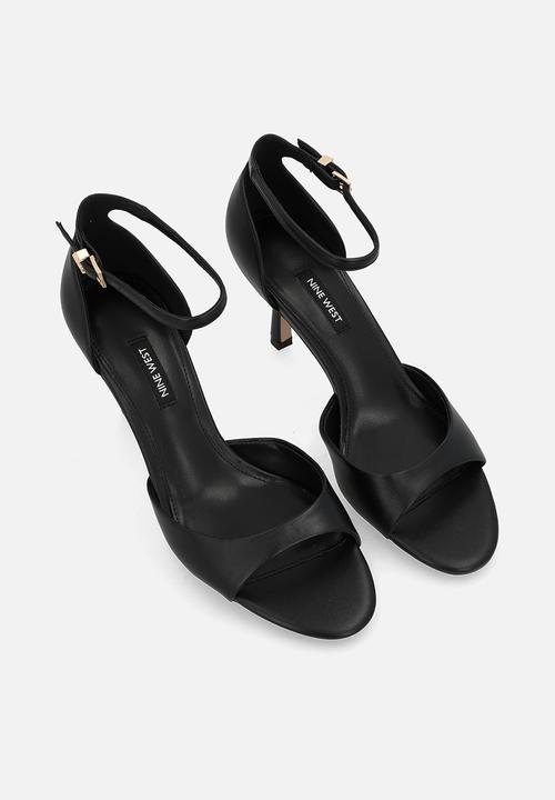 Nine West - Tumpen stiletto heel - black