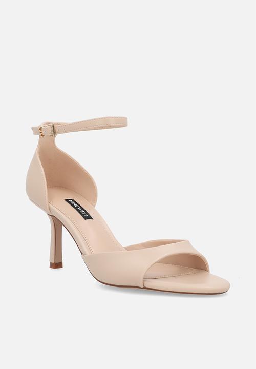 Nine West - Tumpen stiletto heel - neutral