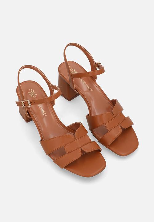 Nine West - Nadira block heel - tan