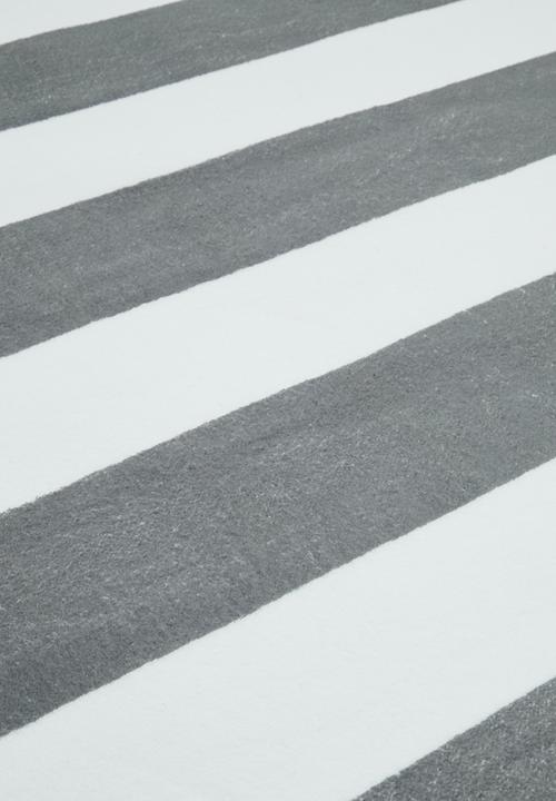 Pop Candy - Circular rug - grey stripes