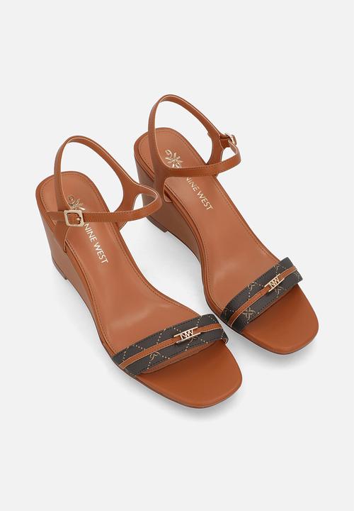 Nine West - Naema wedge heel - brown