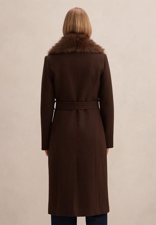 Forever New - Shelby Faux Fur Collar Coat in Chocolate