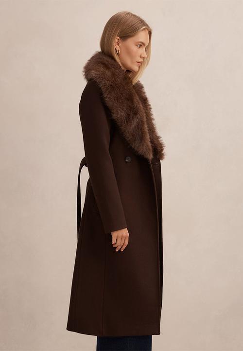 Forever New - Shelby Faux Fur Collar Coat in Chocolate
