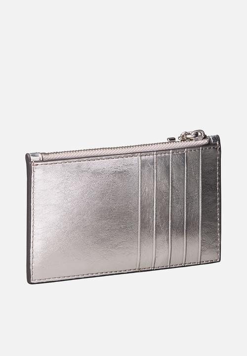 Calvin Klein - Ck metallic 6cc zip cardcase - silver metallic