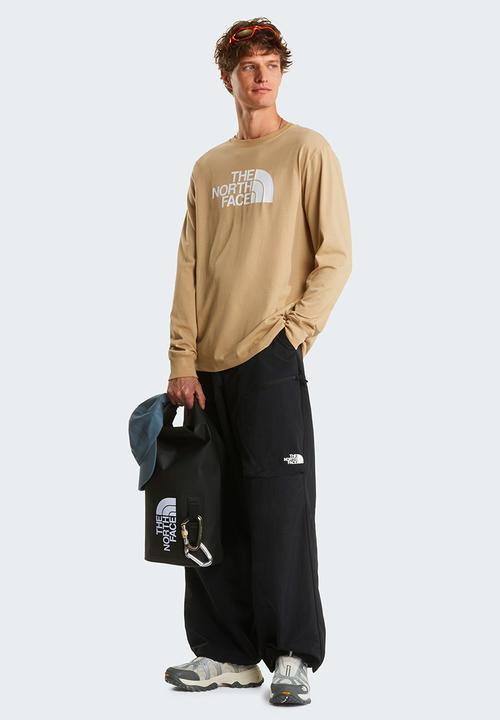The North Face - Evolution Half Dome Regular Long Sleeve Tee - Khaki Stone