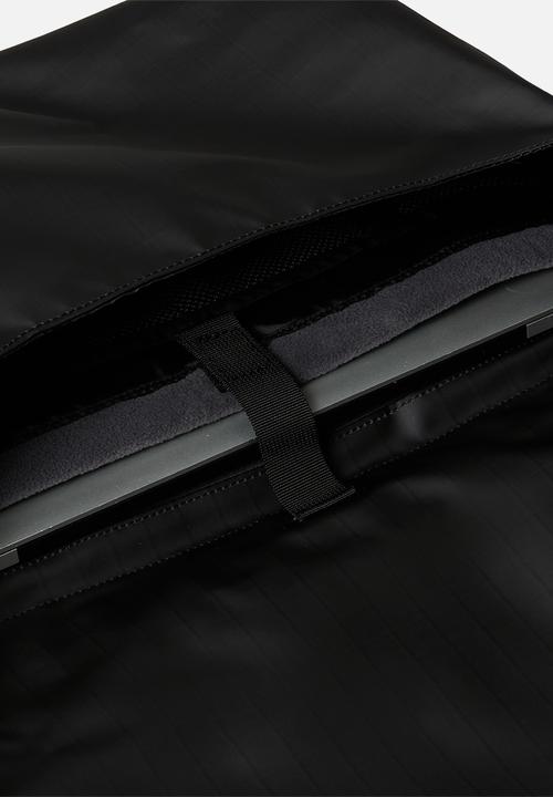 The North Face - Base Camp Voyager Messenger Bag - Tnf Black-Asphalt Grey (Kt0)