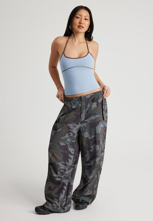 Factorie - Open Gallery Jumbo Pull On Pant - Beluga Camo