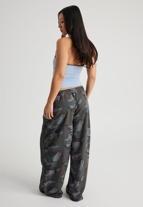 Factorie - Open Gallery Jumbo Pull On Pant - Beluga Camo