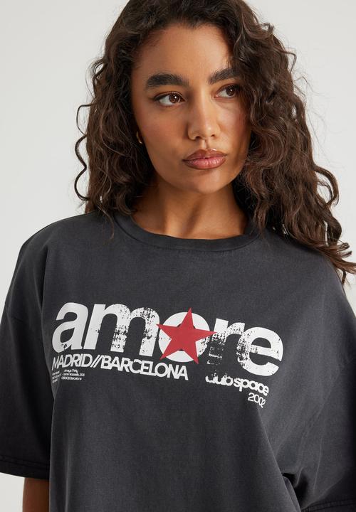 Factorie - Oversized Graphic Tee - Washed Black/Amore Star