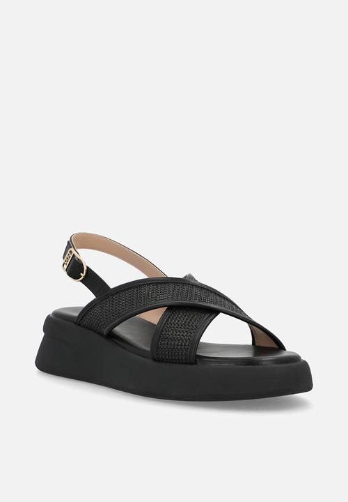 Nine West - Vita flatform sandal - black
