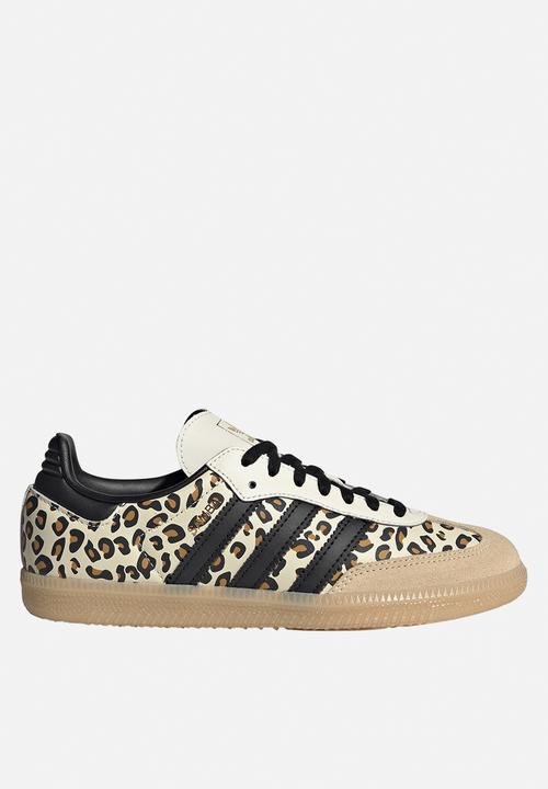 adidas gazelle silver green womens Women's adidas Samba OG Cream White/Collegiate Green / 6 main image 1