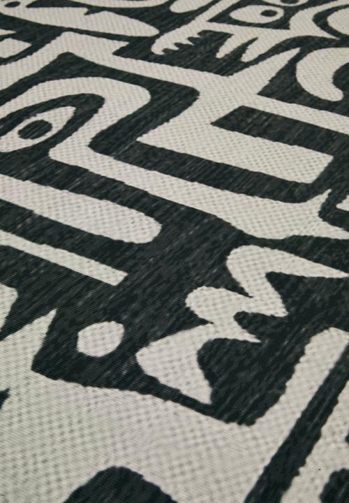 Pop Candy - Contemporary abstract rug - black/cream