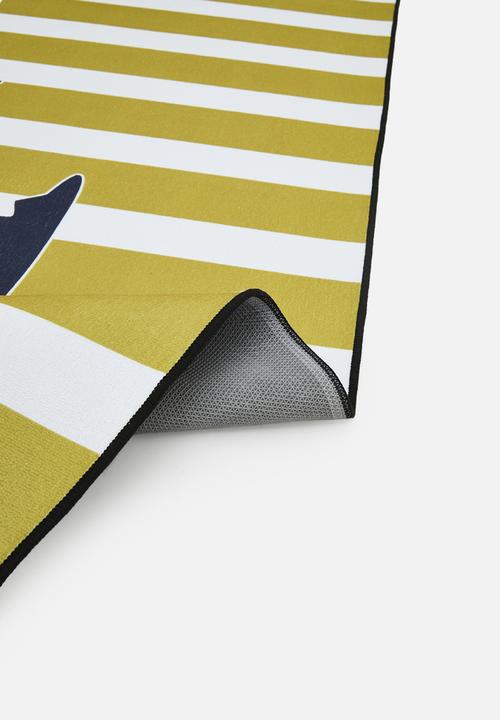 Pop Candy - Croc graphic rug - mustard stripe