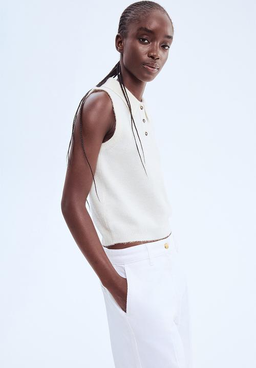 H&M - Collared sweater vest - cream