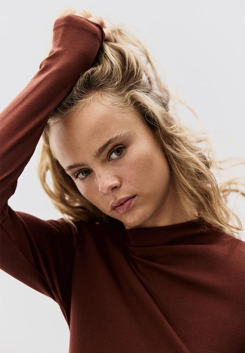 H&M - Turtleneck top - rust brown