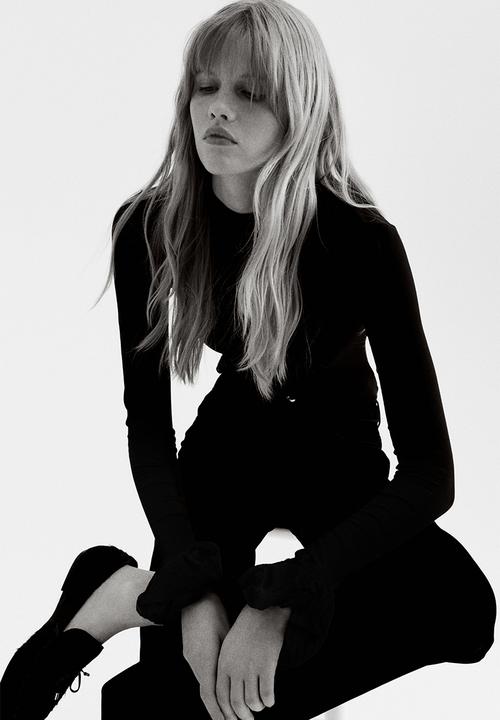 H&M - Ribbed jersey top - black