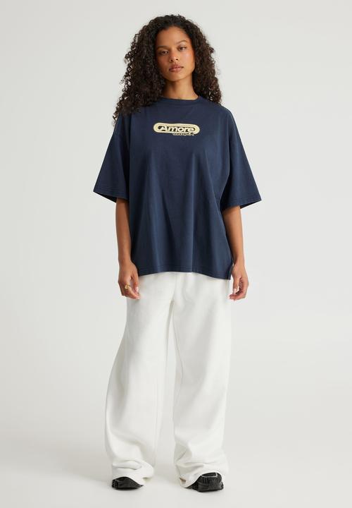 Factorie - Oversized Graphic Tee - Washed Navy Blazer/Amore Star