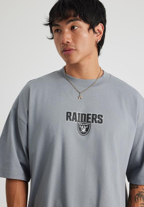 Box Fit Nfl Tshirt - Lcn Nfl Concrete/Raiders Simple Badge