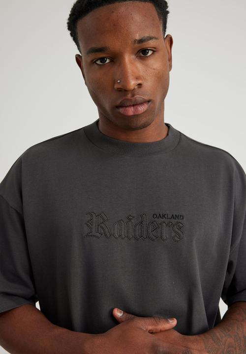 Factorie - Box Fit Nfl T-shirt - Lcn Nfl Slate/Raiders Gothic