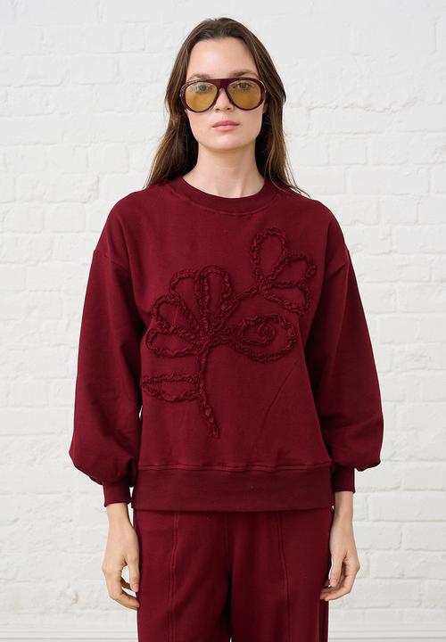 Sequined Flower Sweat Top - Burgundy