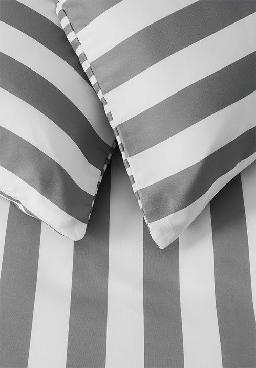 Sixth Floor - Stripe duvet cover - Grey