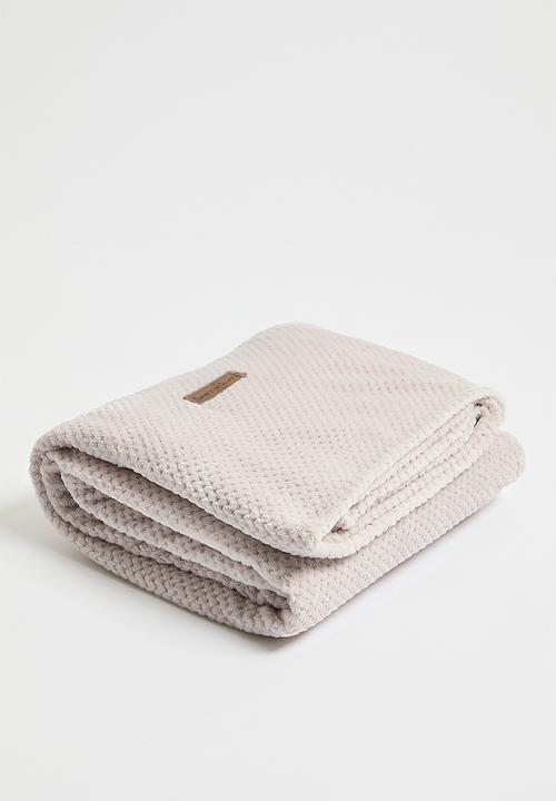 Avedon Waffle  Bed Blanket - Champagne