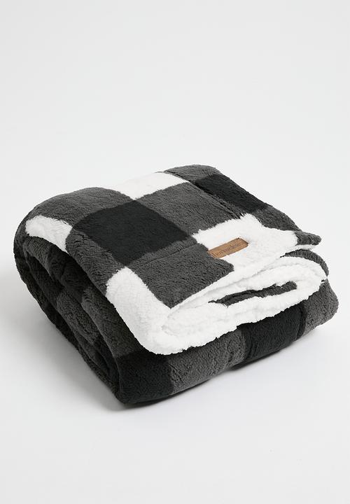 Horrockses - Scottish Check Sherpa Bed Blanket - Asphalt