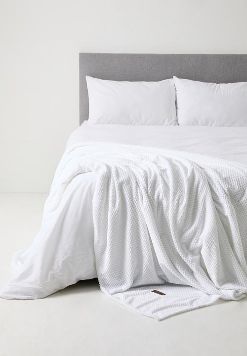 Horrockses - Avedon Waffle  Bed Blanket - White