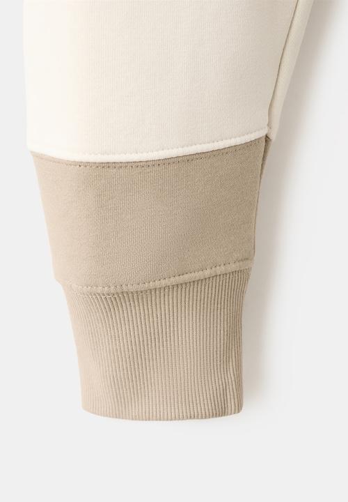 MANGO - Sweatshirt Bolar - Camel