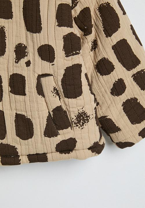 Pop Candy - Aop collarless quilted jacket - light brown