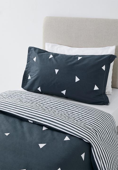 Pop Candy - 200TC reversible duvet cover set - glaucous blue/triangle aop