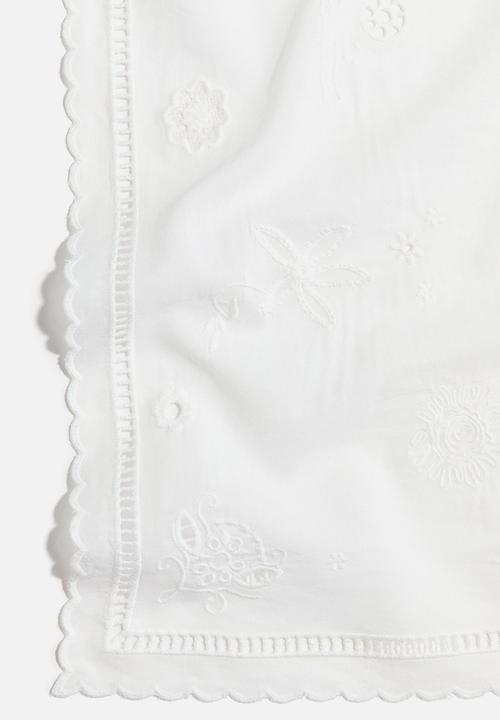 H&M - H&M Studio: Broderie anglaise scarf - white